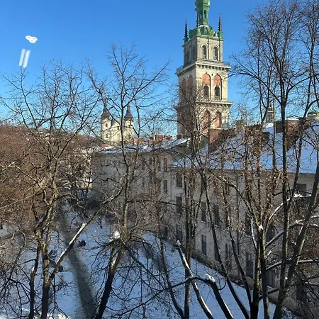 Vip 8 Apartmán Lvov